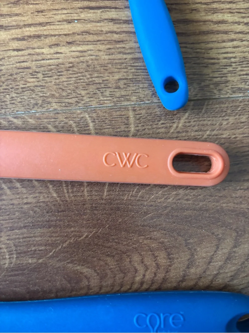 Kitchen utensils (spatulas)